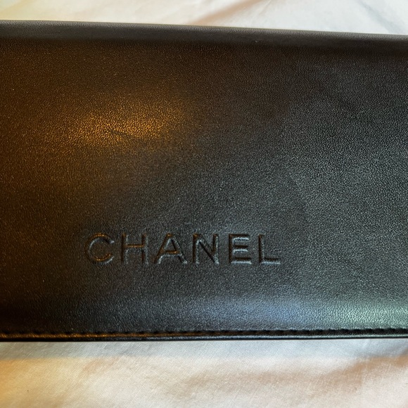CHANEL sunglasses - Picture 5 of 8